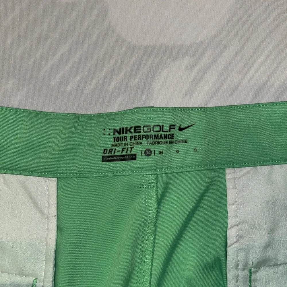 Nike Golf Mens Lime Green Shorts Size 34